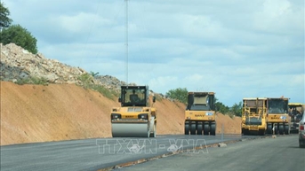 Khắc phục tình trạng chậm thi công Cao tốc Khánh Hòa - Buôn Ma Thuột