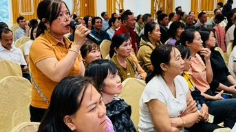 ការឃោសនា ការសន្ទនាលើច្បាប់ធានារ៉ាប់រង និងសហជីព