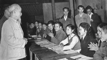 Cần đổi mới và nâng cao chất lượng sinh hoạt chi bộ - Kỳ 1: Tổ chức cơ sở đảng là “gốc rễ” vững mạnh của Đảng