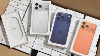 Giá iPhone 17 Pro Max màu cam vũ trụ giảm sâu, màu bạc tăng mạnh