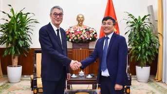 Thứ trưởng Thường trực Nguyễn Minh Vũ tiếp Phó Thị trưởng Trùng Khánh Từ Kiến