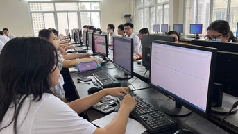 Thi tốt nghiệp THPT trên máy tính: Cần thực hiện từng bước
