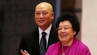 'Đường Tăng' Trì Trọng Thụy tuổi 73 làm môi giới bất động sản dù vợ là tỷ phú