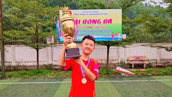 Cậu học trò đa tài