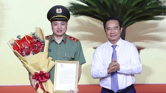 Công an TPHCM nhận thư khen của Thủ tướng Chính phủ