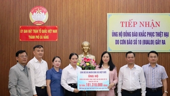 Xã Hiệp Đức ủng hộ đồng bào bị thiệt hại do bão số 10 hơn 180 triệu đồng