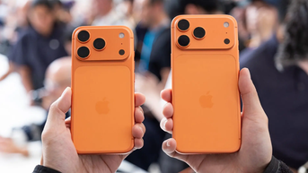 Giá iPhone 17 Pro Max màu cam vũ trụ giảm sâu, màu bạc tăng mạnh