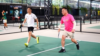 Tay vợt Tony Hoàng, diễn viên Chi Bảo góp mặt ở giải pickleball đặc biệt
