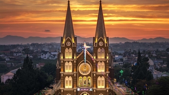 Nhà thờ Thánh Mẫu – dấu ấn kiến trúc Gothic ở Bảo Lộc