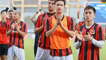 Cựu sao Hoàng Anh Gia Lai tạo "siêu phẩm" trong ngày Ninh Bình FC thắng đẹp PVF-CAND