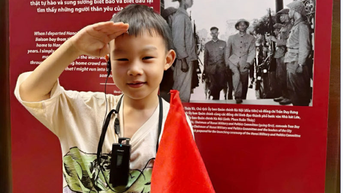 Vang khúc khải hoàn Thủ đô