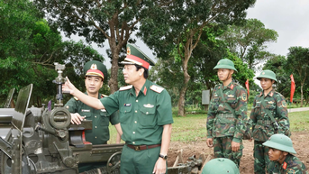 Đoàn công tác Bộ Tư lệnh Pháo binh-Tên lửa kiểm tra tại Quân đoàn 34