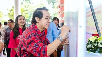 Thành Lộc, Hữu Nghĩa xúc động tại Nhà Thiếu nhi Thành phố