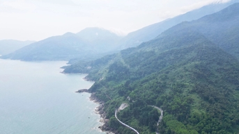 Tàu di sản Huế - Đà Nẵng: Hành trình qua đèo Hải Vân