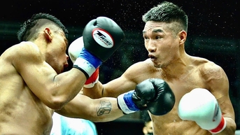Võ sĩ Nguyễn Văn Hải thắng điểm ở Trigger Promotion 5