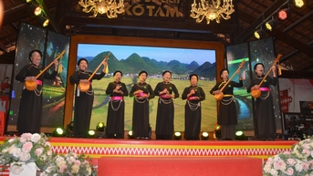 Sôi nổi Ngày hội “Về với Tây Nguyên đại ngàn” – Giao lưu hát then, đàn tính các dân tộc Tày, Nùng, Thái