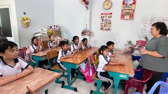 Điều đặc biệt tại lớp học tình thương của người cựu chiến binh ở An Giang