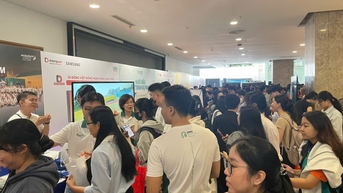 TP Hồ Chí Minh: Hơn 3.000 việc làm tại ngày hội UEH Career Fair 2025 đợt 2