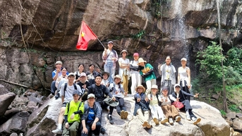 Trekking mùa mưa: khi đam mê vượt qua giới hạn an toàn