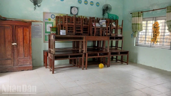 Huế cho học sinh, giáo viên nghỉ học ngày 27/10 do mưa lớn, ngập lụt