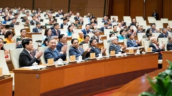 Quốc hội dành nhiều thời gian thảo luận về kinh tế - xã hội