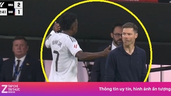 Vinicius nổi giận với Xabi Alonso
