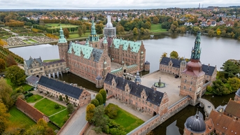 Lâu đài Frederiksborg: Vẻ đẹp Phục hưng gần Copenhagen