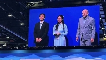 បន្ថែមផ្លែឈើផ្អែម