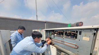 ទីក្រុងហូជីមិញ៖ ការពង្រឹងសុវត្ថិភាពការងារ និងអនាម័យ