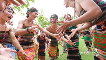 Lễ sum họp cộng đồng của đồng bào dân tộc M'nông