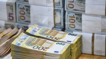 Ngân hàng rao bán loạt lô đất vàng trị giá trăm tỷ tại TPHCM