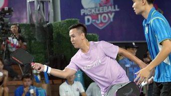 Tranh cãi gay gắt khi Triệu "cầu lông" bị xử thua ở chung kết pickleball