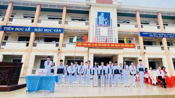 Hơn 38.000 học sinh trường tư ở Gia Lai được hỗ trợ học phí