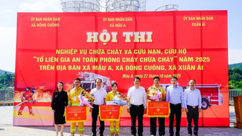 Hội thi nghiệp vụ chữa cháy và cứu nạn, cứu hộ “Tổ liên gia an toàn phòng cháy chữa cháy” cụm các xã Mậu A, Đông Cuông, Xuân Ái