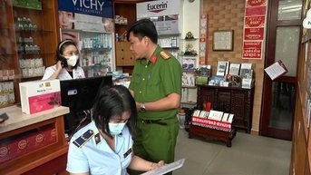 Cà Mau tăng cường công tác đấu tranh chống buôn lậu, gian lận thương mại và hàng giả, xâm phạm quyền sở hữu trí tuệ