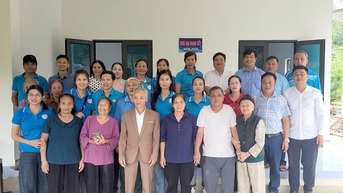 Khánh thành nhà Đại đoàn kết cho hộ nghèo ở Tân Thanh