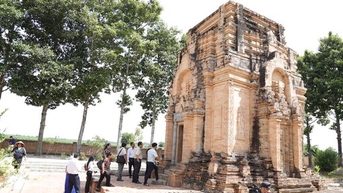 Phát triển du lịch cộng đồng từ di sản