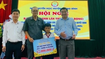'Ông Hai khuyến học' - điểm tựa nhân ái