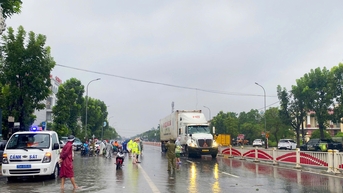 Điều tiết giao thông trên tuyến Quốc lộ 1A qua phường Hương Trà