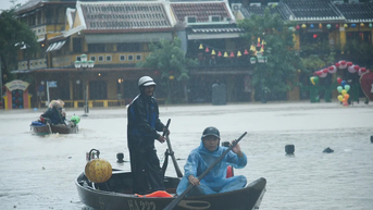 Tập trung ứng phó khẩn cấp mưa lũ tại Trung bộ