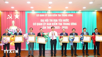 Thi đua nâng cao chất lượng tham mưu chiến lược về giám sát và kỷ luật của Đảng