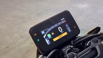 Honda CB1000 Hornet 2025: Đánh giá và triệu hồi