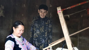 Bảo tồn nghề dệt thổ cẩm truyền thống dân tộc Mông