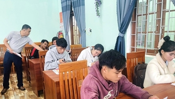 Cơ hội học nghề cho người dân miền núi
