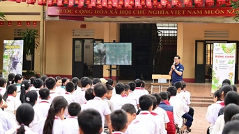 Chương trình “Trải nghiệm rừng xanh – Voọc mũi hếch về trường” tại xã Ngọc Đường