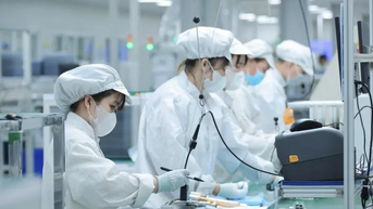 GDP Việt Nam 2025 được HSBC dự báo tăng gần 8%