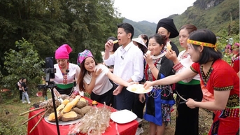 TikTok Shop đồng hành cùng người dân vùng cao và dân tộc thiểu số phát triển kinh tế số