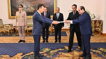 Đại sứ Việt Nam trình Thư ủy nhiệm lên Tổng thống Ai Cập