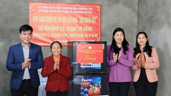 Xây dựng nhà đại đoàn kết giúp người nghèo ổn định nơi ăn chốn ở, vươn lên trong cuộc sống