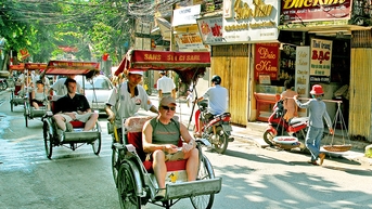 Hanoi reports sharp rise in October visitors